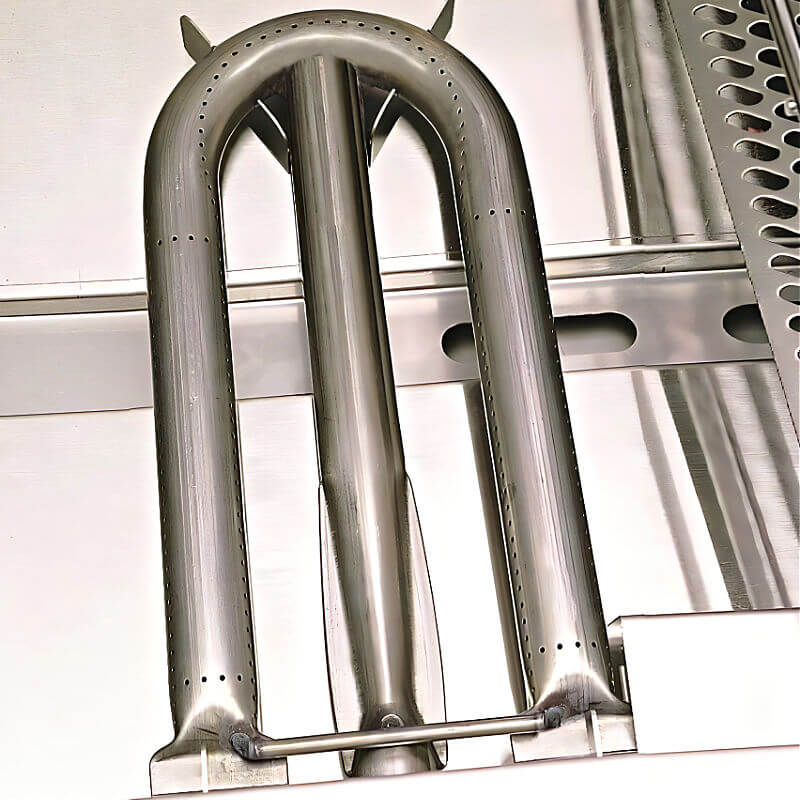 American Outdoor Grill L-Series 24″ In-Ground Post Gas Grill – 548 sq in, 32 K BTU, Made in USA