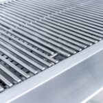 Summerset Sizzler 32″ 4-Burner Built-In Gas Grill (SZR32) Natural Gas / Propane