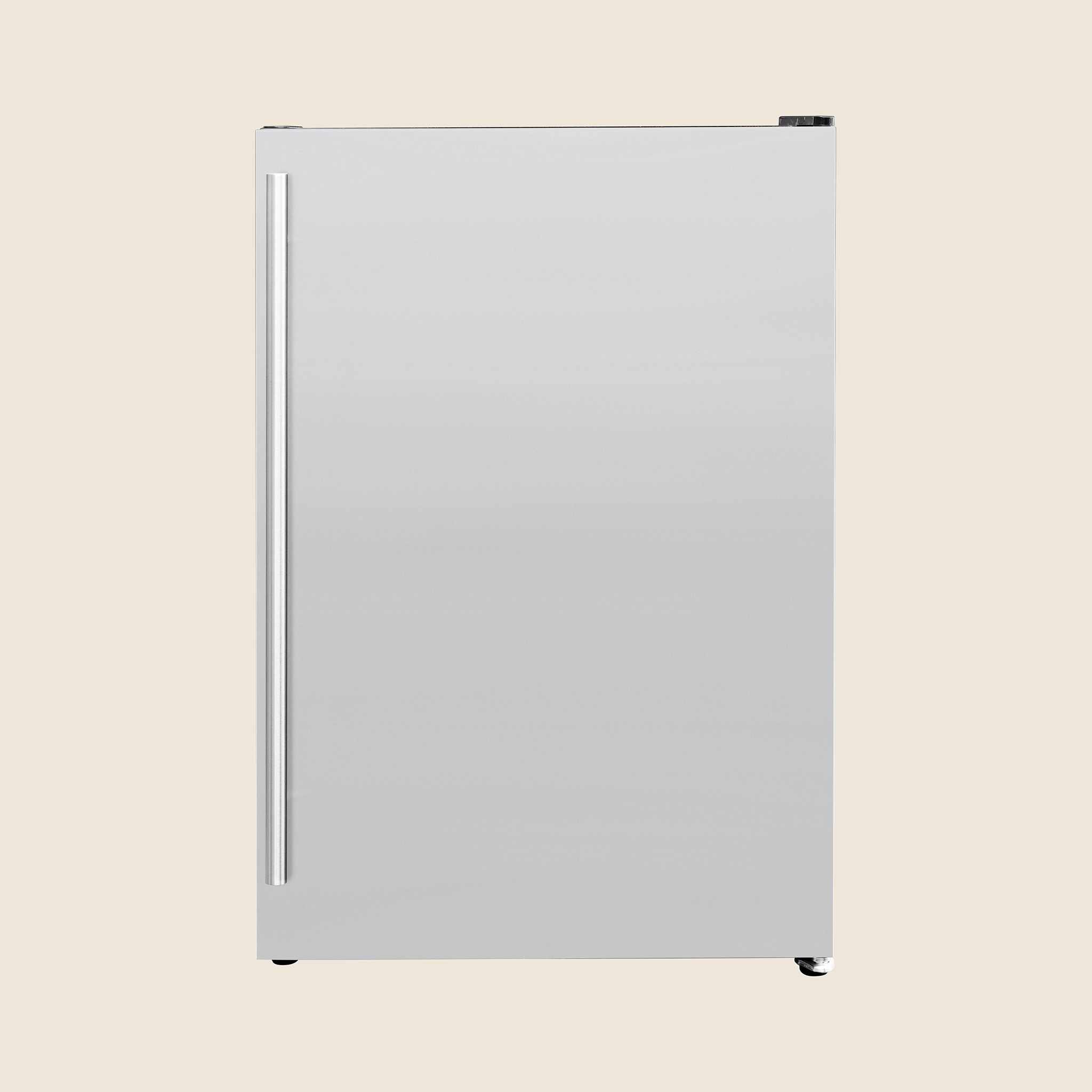 Summerset RFR-22D 22″ Outdoor-Rated Deluxe Refrigerator – 4.1 cu ft, ETL Certified