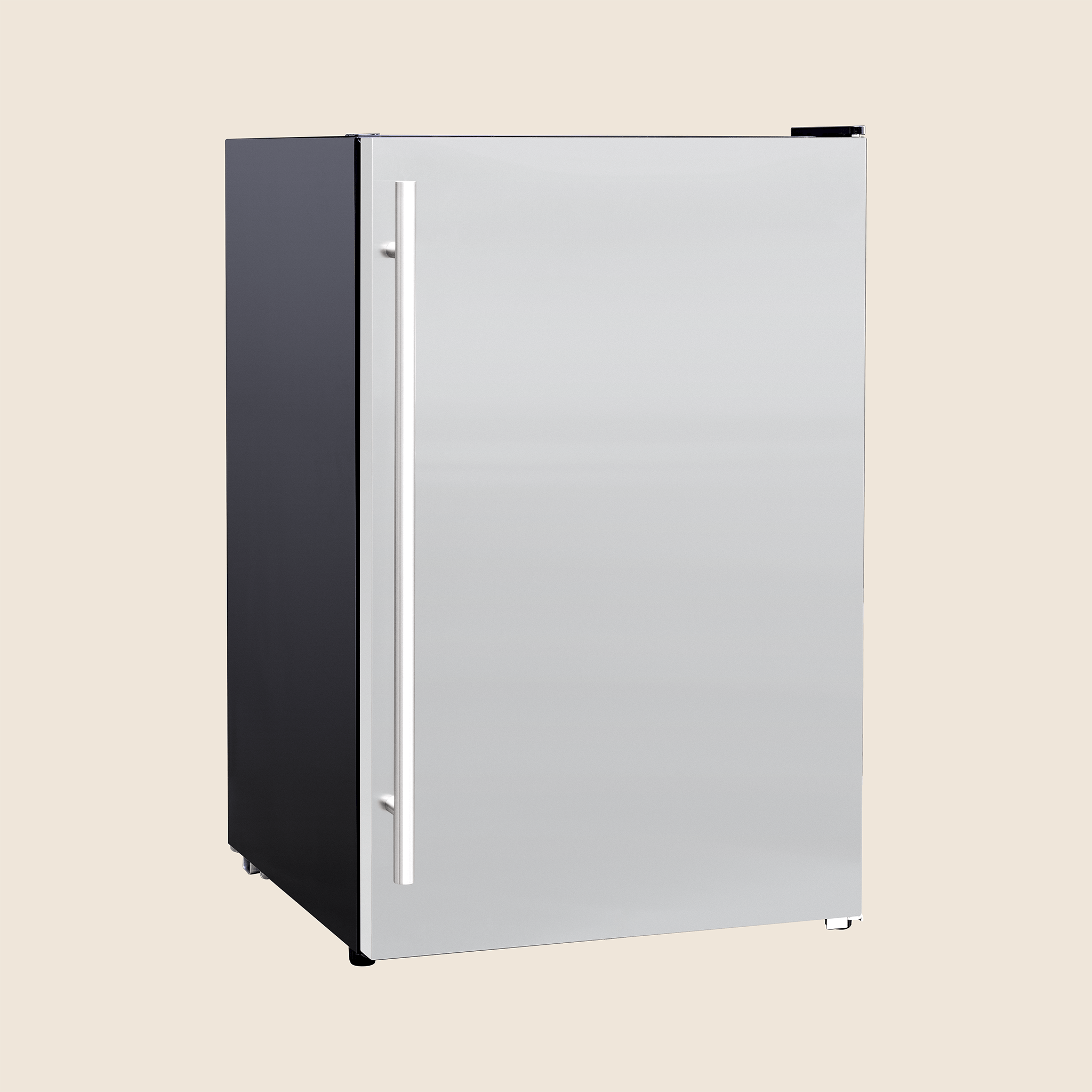 Summerset RFR-22D 22″ Outdoor-Rated Deluxe Refrigerator – 4.1 cu ft, ETL Certified
