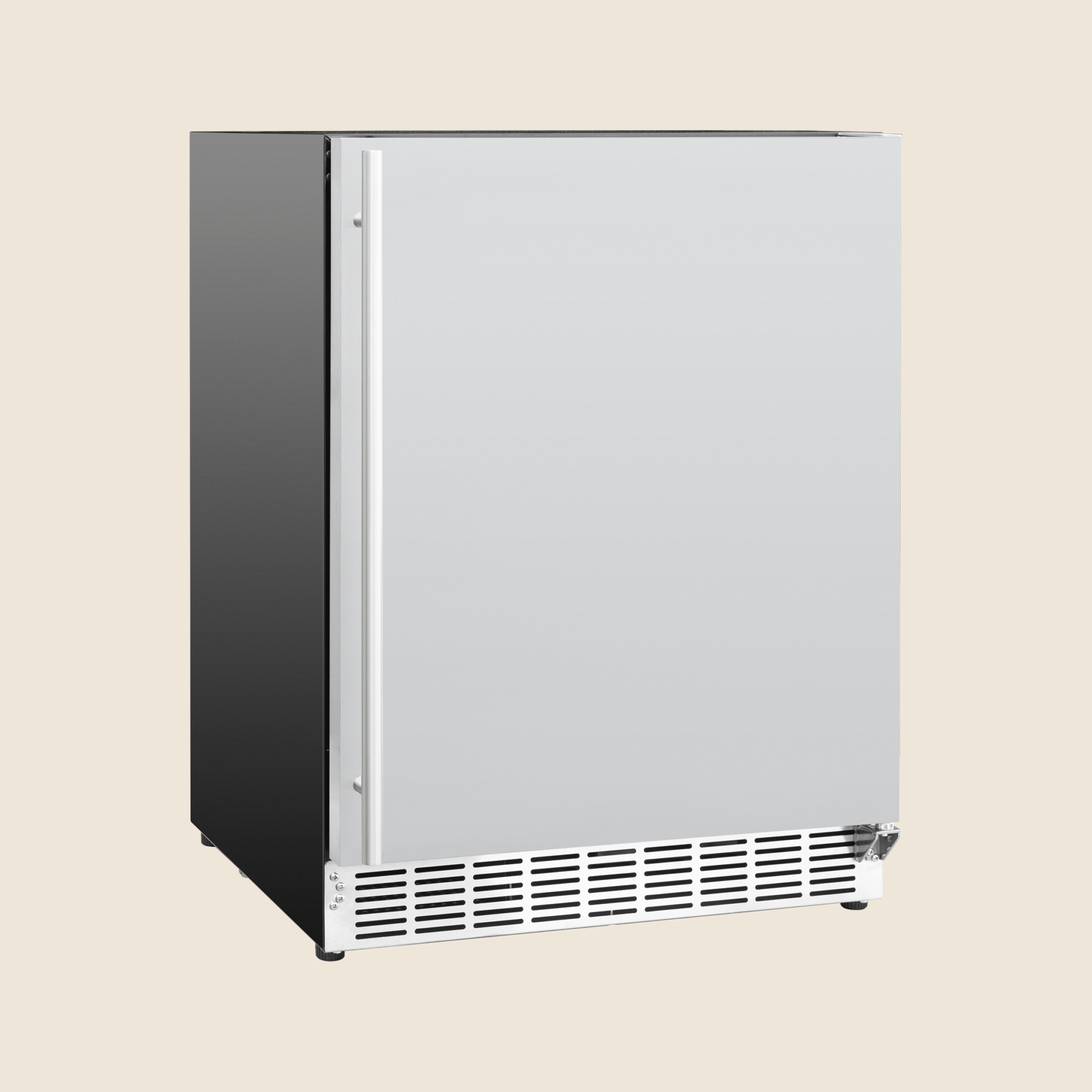 Summerset RFR-24S-A 24″ Outdoor-Rated Refrigerator – 5 cu ft, Stainless Door