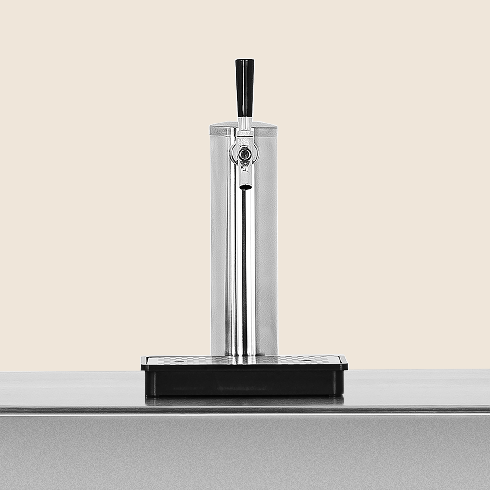 Summerset RFR-24DK 24″ Deluxe Outdoor-Rated Kegerator – 6.6 cu ft, ETL Certified