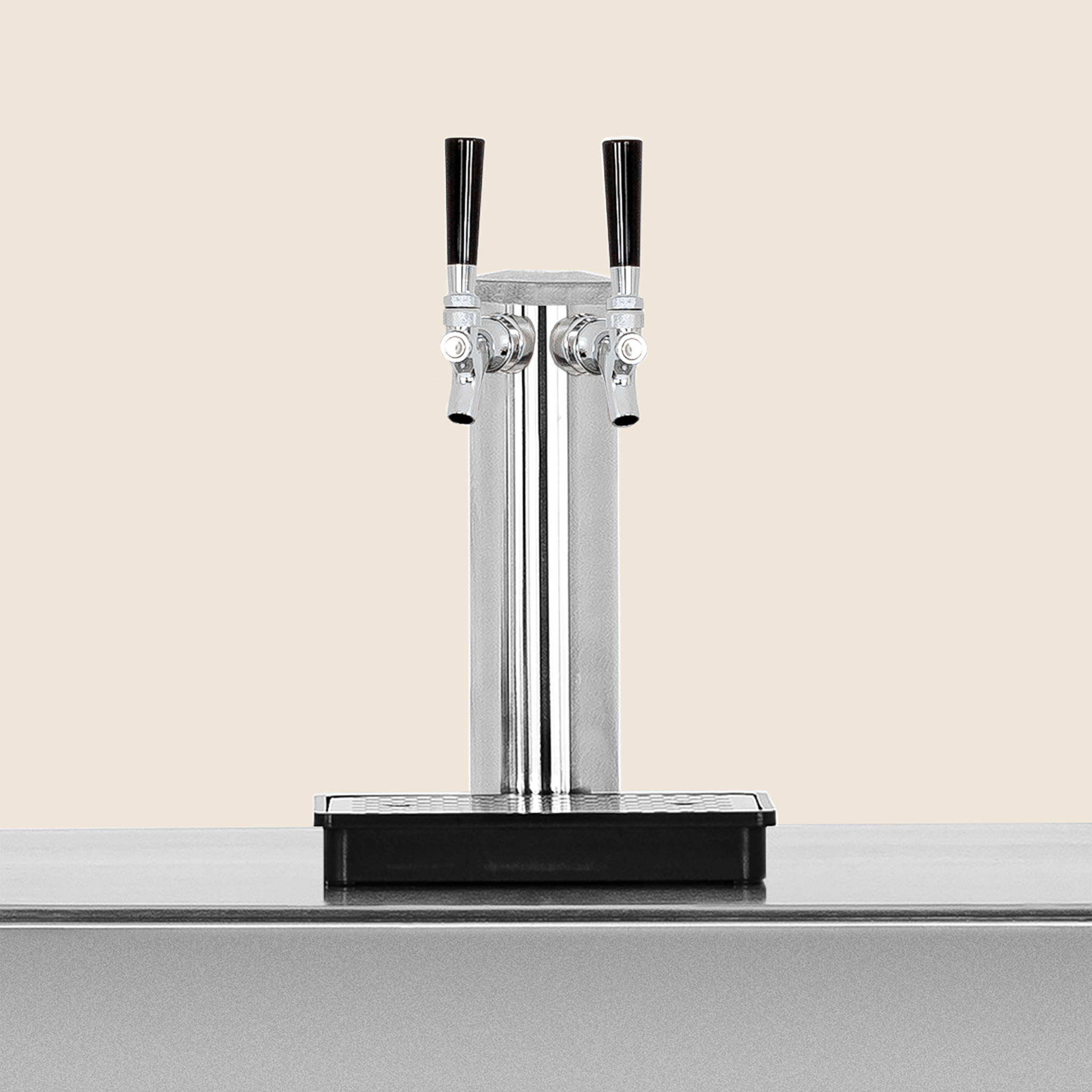 Summerset RFR-24DK 24″ Deluxe Outdoor-Rated Kegerator – 6.6 cu ft, ETL Certified